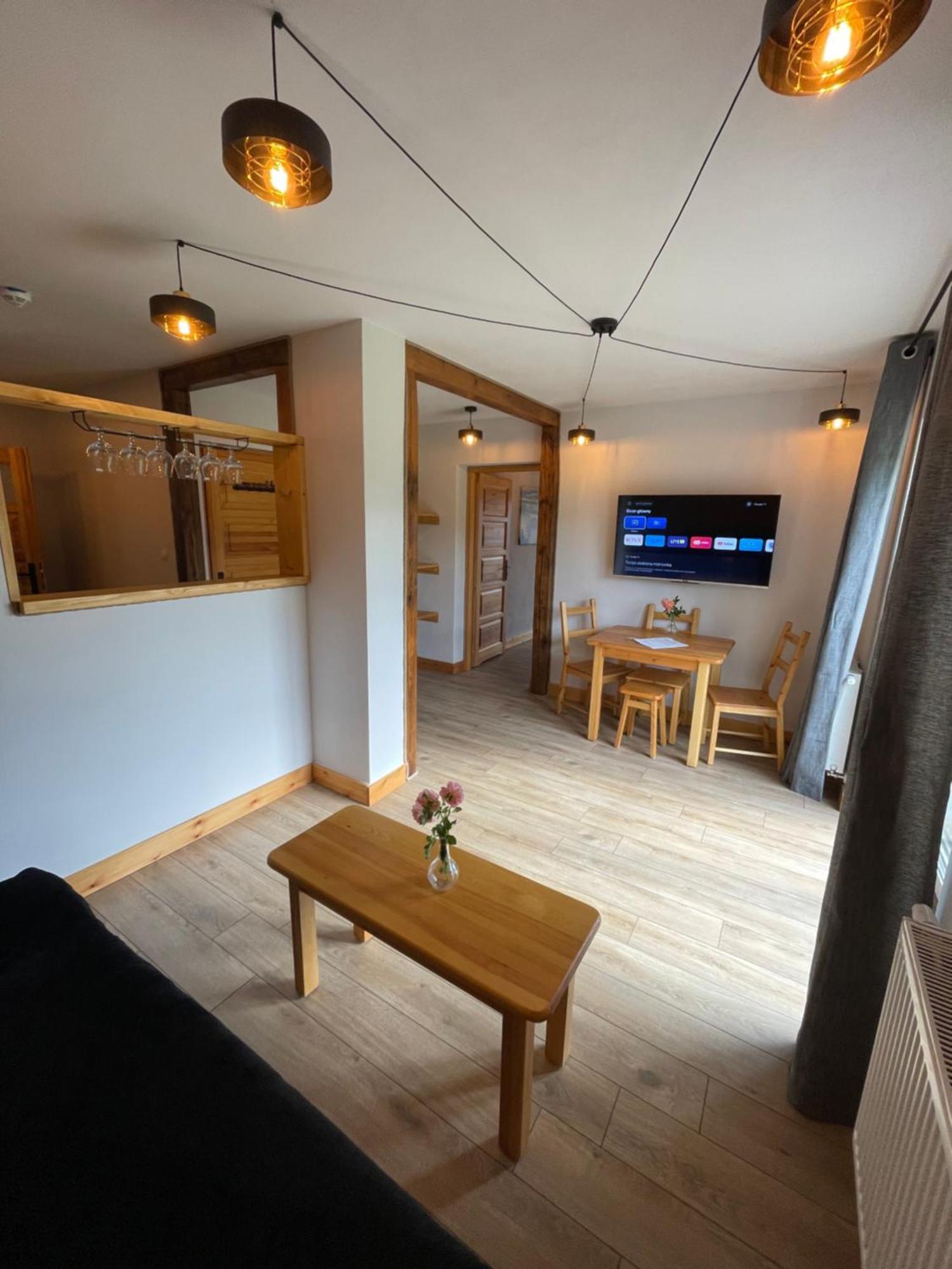 Apartamentwroznowiepl Eksteriør billede