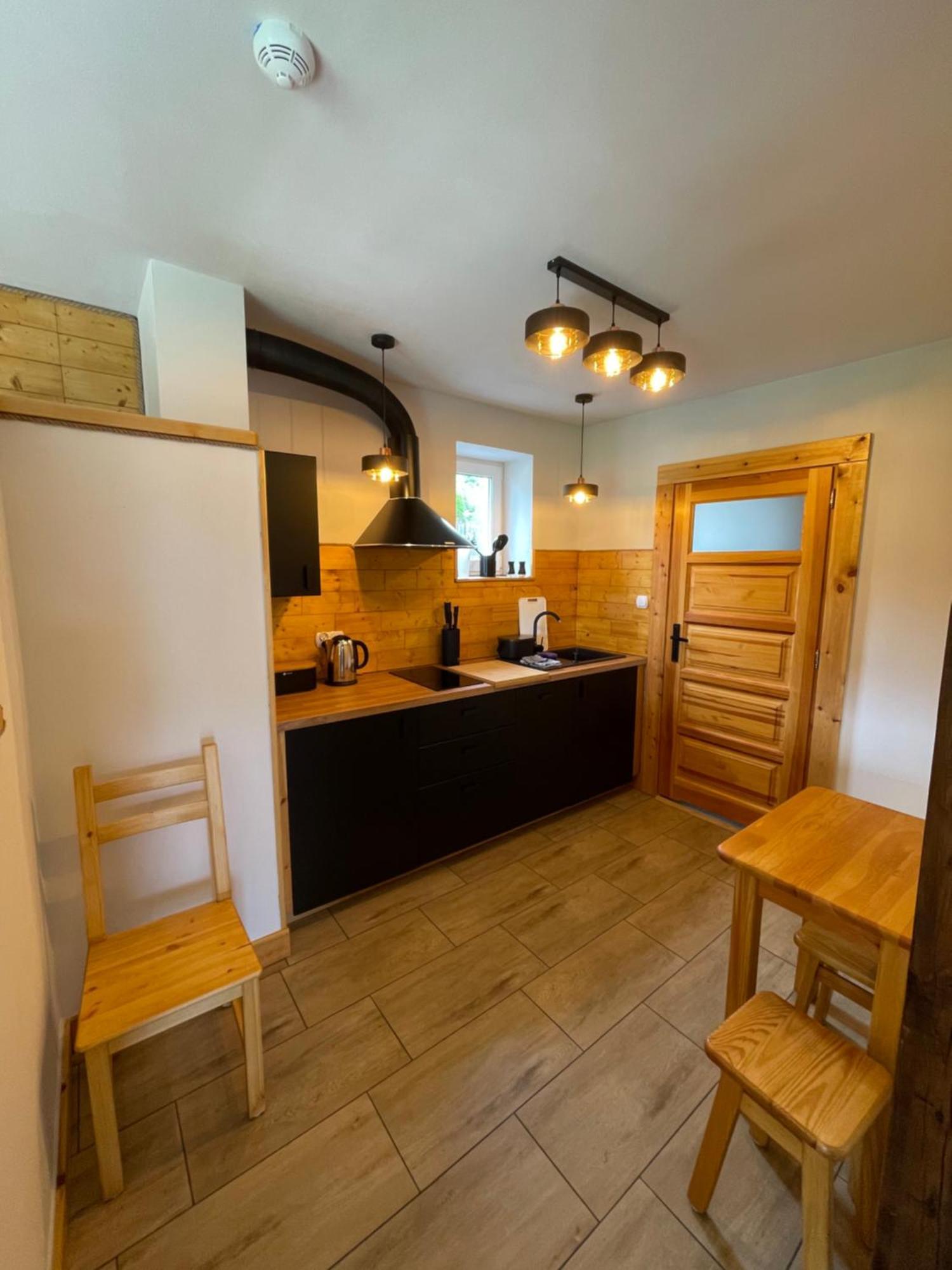 Apartamentwroznowiepl Eksteriør billede
